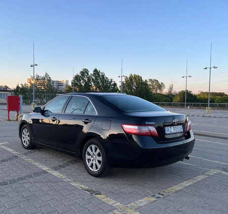 Toyota Camry cena 25000 przebieg: 127900, rok produkcji 2007 z Warszawa małe 56